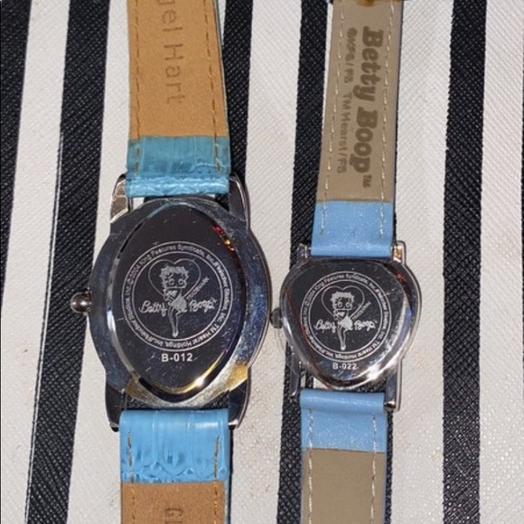Matching watches - Picture 2 of 3